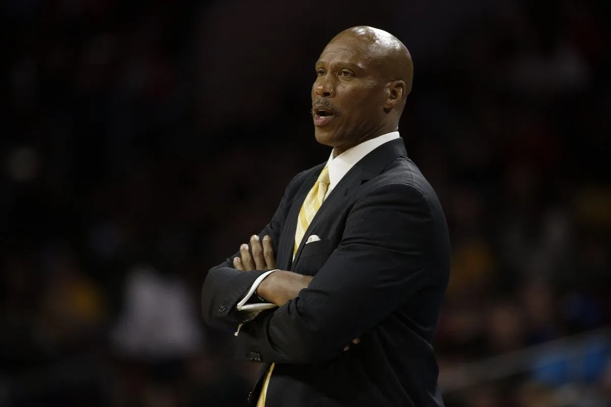 Ο Μπάιρον Σκοτ