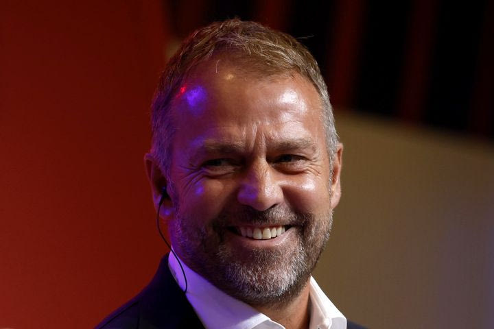 Φλικ: “Η Μπαρτσελόνα είναι ο τελευταίος σταθμός της καριέρας μου, θέλω να είμαι προπονητής της μέχρι να ολοκληρωθούν τα έργα στο Καμπ Νόου”