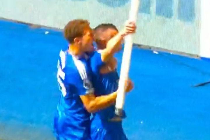 Λέστερ – Ίπσουιτς: Ο Τζέιμι Βάρντι σκόραρε στο τελευταίο του παιχνίδι με τις “αλεπούδες” και σήκωσε το σημαιάκι του κόρνερ