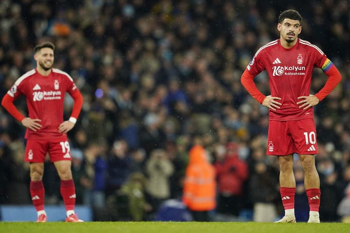 Premier League: Τα δεδομένα για τα εισιτήρια του Champions League μετά την ήττα της Νότιγχαμ και το πρόγραμμα των διεκδικητών μέχρι το φινάλε
