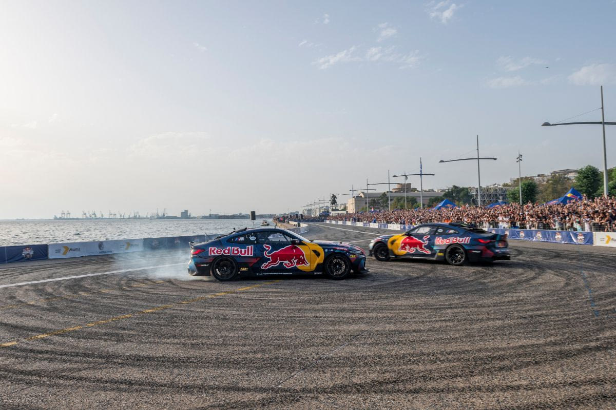 10+1 λόγοι για να βρεθείς στο Experience Village του Red Bull Showrun by Alumil