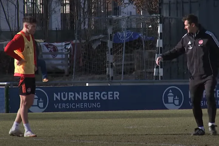 Ο Τζίμας αποχαιρέτησε τον Κλόζε: “Μαθαίνοντας από έναν ζωντανό θρύλο, κάθε βήμα που κάνω θα φέρει την επιρροή σου”