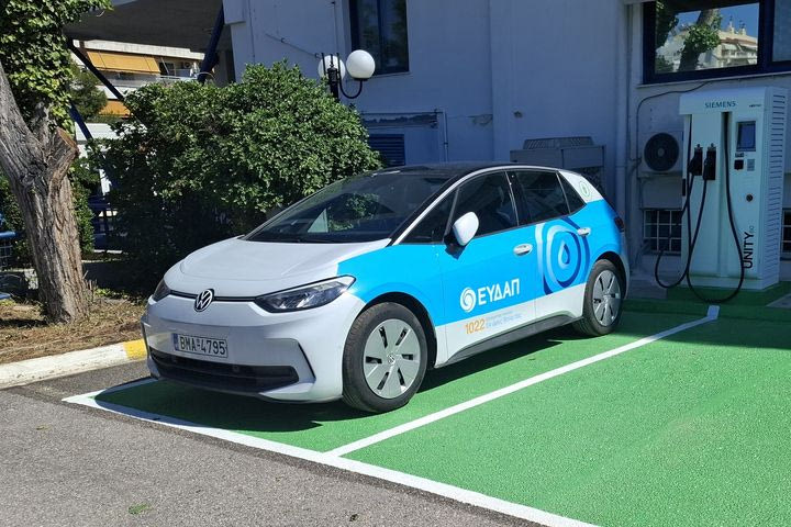 Η ΕΥΔΑΠ “ψηφίζει” Volkswagen για ένα βιώσιμο μέλλον- Τα 45 νέα αυτοκίνητα του οργανισμού είναι ηλεκτρικά