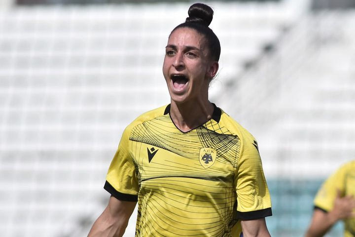 ΑΕΚ – Παναθηναϊκός 2-0: Βιολάρη και Βενιαμίν έκριναν τον τελικό, δίνοντας το Κύπελλο και το ιστορικό νταμπλ στην Ένωση