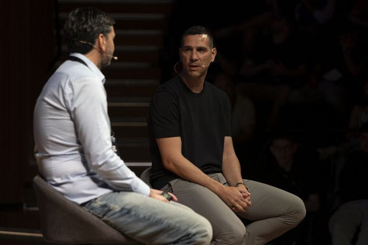 Η συγκλονιστική αφήγηση του Νίκου Ζήση για το δολοφονικό χτύπημα του Βαρεχάο: “Γιατί το έκανες;”