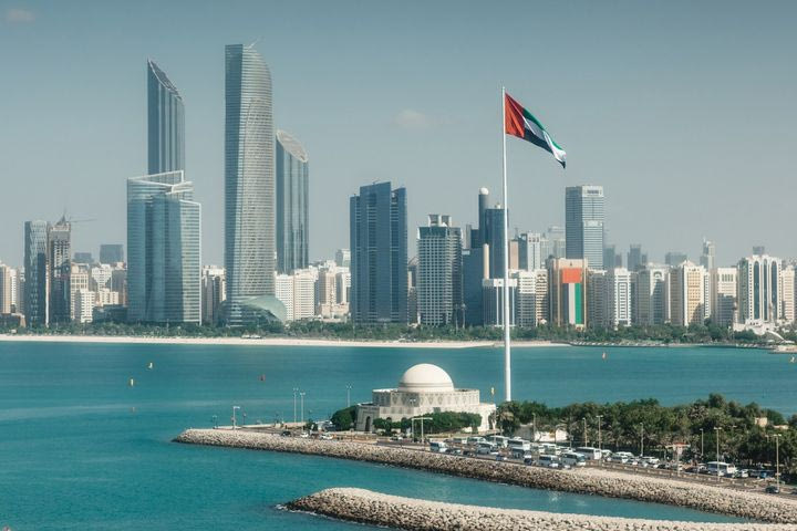 Final Four: Τι απαγορεύεται στο Άμπου Ντάμπι και δεν πρέπει να κάνεις αν ταξιδέψεις εκεί