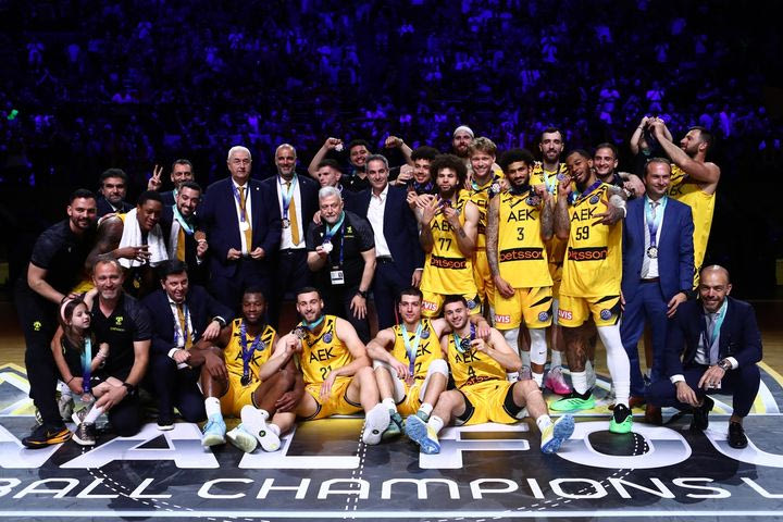 Η ΑΕΚ Betsson πήρε τα μετάλλιά της και κέρδισε την αναγνώριση από την Τενερίφη