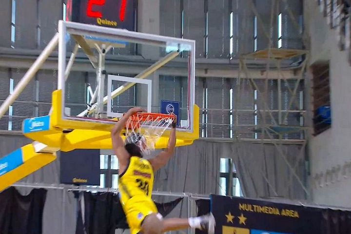 NBA στο Αλεξάνδρειο: Τολιόπουλος και Φιγκερόα χάρισαν μαγικές συνεργασίες στο Άρης – Μαρούσι
