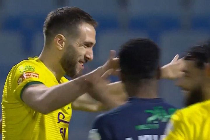 Δύο γκολ ο Φορτούνης, αλλά ήττα της Αλ Καλίτζ από την Αλ Ακντούντ