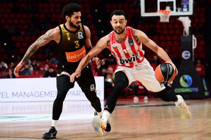 Ολυμπιακός – ΑΕΚ: Πού θα δείτε το Game 1 των ημιτελικών της Stoiximan GBL στο ΣΕΦ