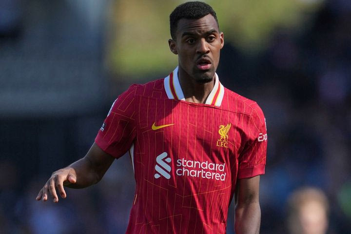 BET W: Η έδρα του Βόλου, η αντίδραση της Λίβερπουλ και τα γκολ στο Σαν Μαμές