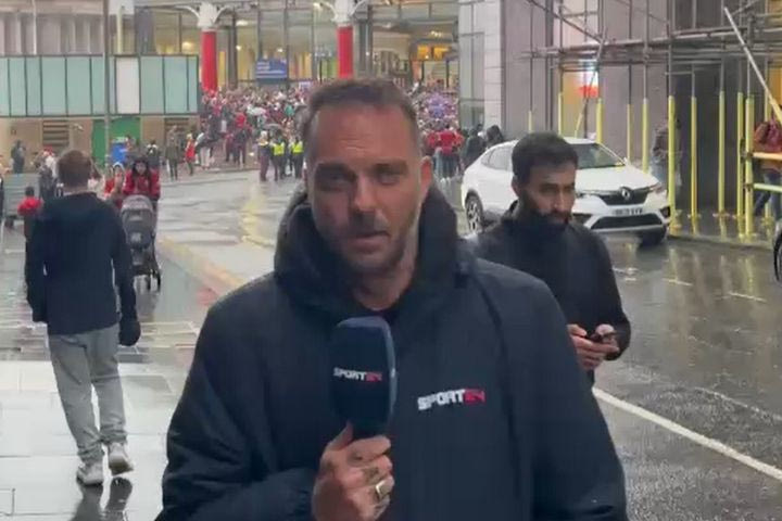 Το SPORT24 στο Λίβερπουλ: Η συγκλονιστική περιγραφή του Θέμη Καίσαρη, που βρέθηκε στο σημείο μηδέν, λίγα λεπτά μετά το ατύχημα