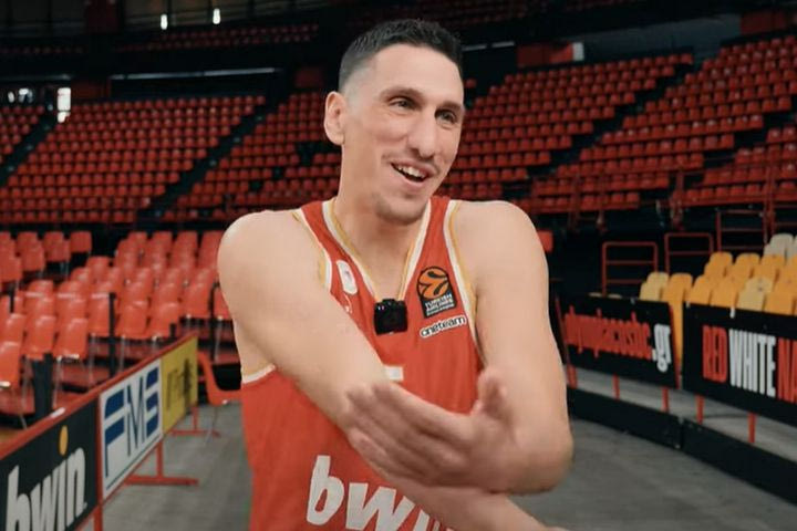 Final Four 2025, Ολυμπιακός: Ο Λαρεντζάκης επικράτησε στο δεύτερο μέρος του τεστ γνώσεων για το Άμπου Ντάμπι