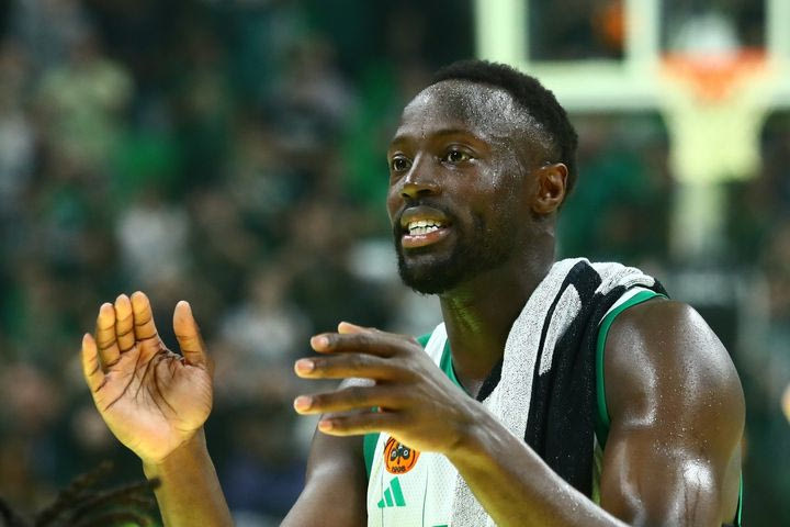 Η MVP εμφάνιση του Τζέριαν Γκραντ κόντρα στον Ολυμπιακό