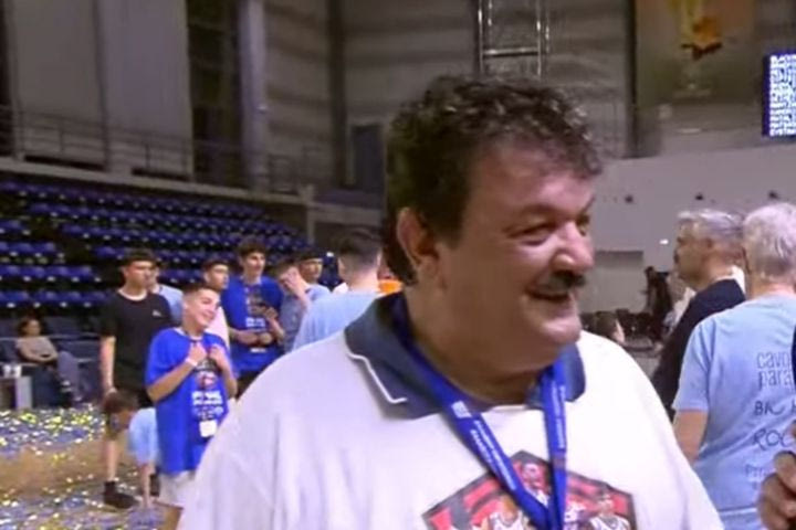 Ο Πρόεδρος της Μυκόνου αποκάλυψε πού θα γίνει το πάρτι ανόδου στο νησί