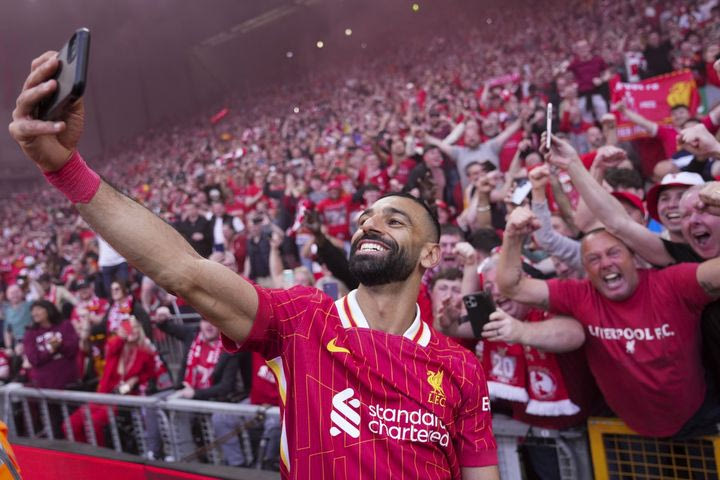 Σαλάχ: “Δεν περίμενα ότι θα κερδίζαμε τόσο γρήγορα με τον Σλοτ, αυτό μου είπε στην πρώτη μας συνάντηση”