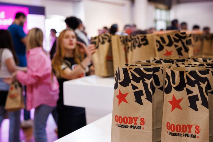 Τα Goody’s Burger House ήταν εκεί και απογείωσαν το “The Future of Sports Journalism 2”