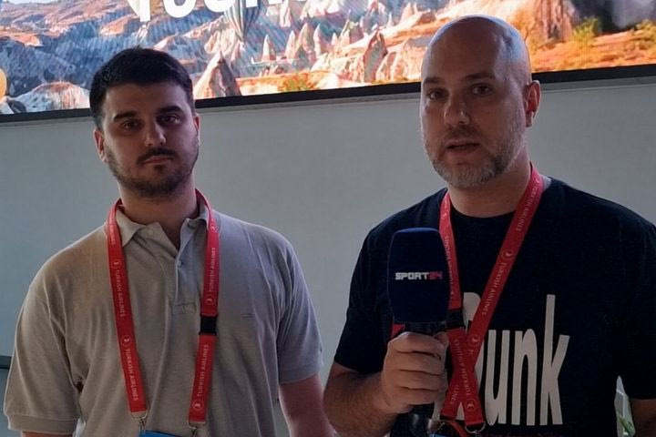 Το SPORT24 στην Etihad Arena – Η προπόνηση του Ολυμπιακού και το σοκ της άφιξης στο Άμπου Ντάμπι