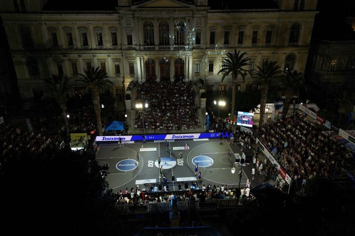 Η δεύτερη μέρα του Stoiximan AegeanBall Festival 2025 τα είχε όλα και η Σύρος ετοιμάζεται για το νέο της κλειστό