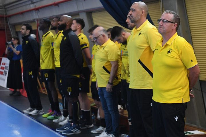 Σιγή ενός λεπτού στη μνήμη του Δημήτρη Χατζηχρήστου στον τελικό του Ολυμπιακού με την ΑΕΚ