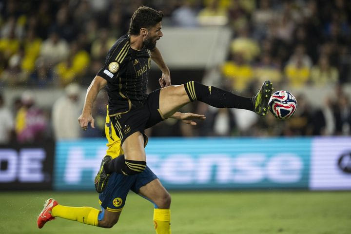 Ref Cam: Το μάτι του διαιτητή μάς δείχνει το ποδόσφαιρο αλλιώς και η Hisense απογειώνει το παιχνίδι