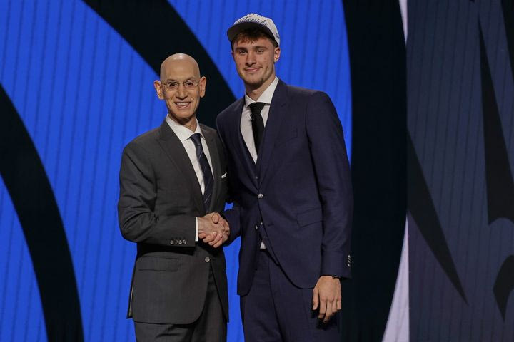 NBA Draft 2025: Ο Κούπερ Φλαγκ στο νούμερο 1, όλες οι επιλογές στον α’ γύρο της διαδικασίας