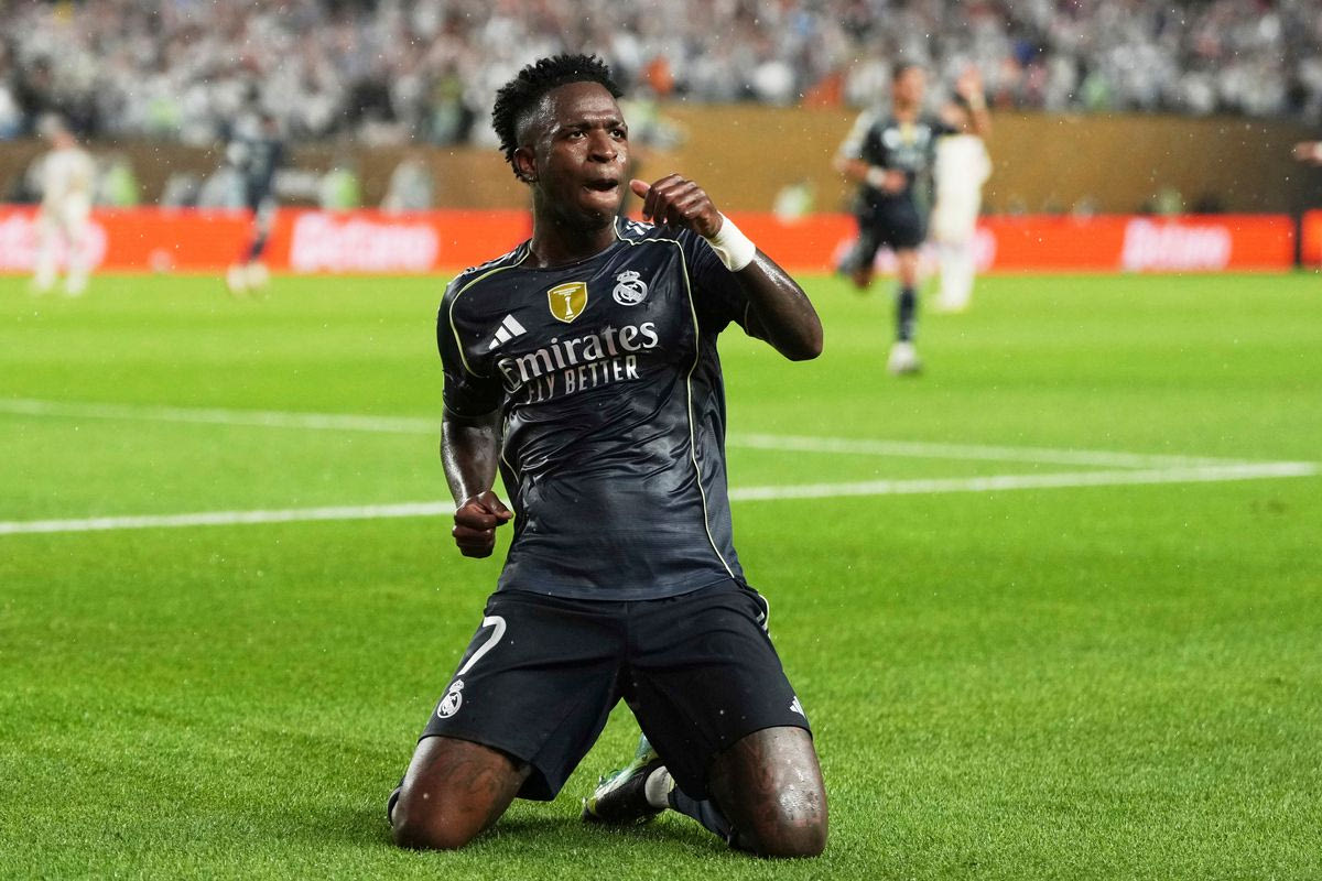 O Βινίσιους στο Ζάλτσμπουργκ - Ρεάλ