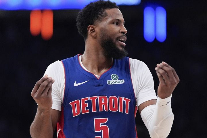 NBAer που είχε 16.3 πόντους ανά αγώνα “ουρλιάζει” για να τον αφήσει το NBA να βρει συμβόλαιο