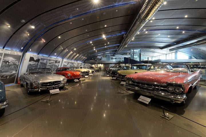 Στο Ελληνικό Μουσείο Αυτοκινήτου η φωτογράφηση της φανέλας για τις εκτός έδρας αναμετρήσεις του Παναθηναϊκού