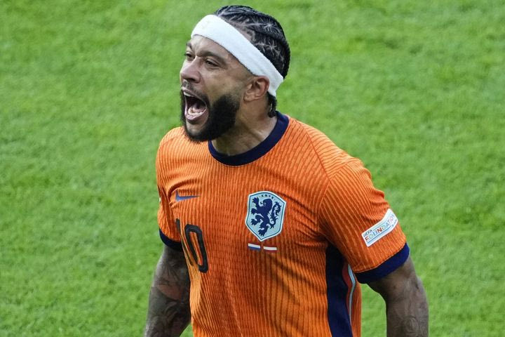 Ο Μέμφις Ντεπάι έγραψε ιστορία: Έγινε ο πρώτος σκόρερ στην ιστορία της εθνικής Ολλανδίας