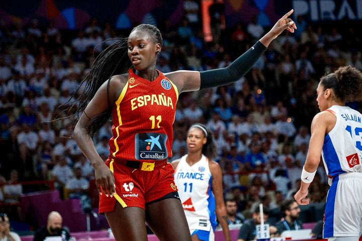 Γαλλία – Ισπανία 64-65: Συγκινητική η 19χρονη Φαμ, μοιραία η Ρουπέρ και η “ρόχα” στον τελικό