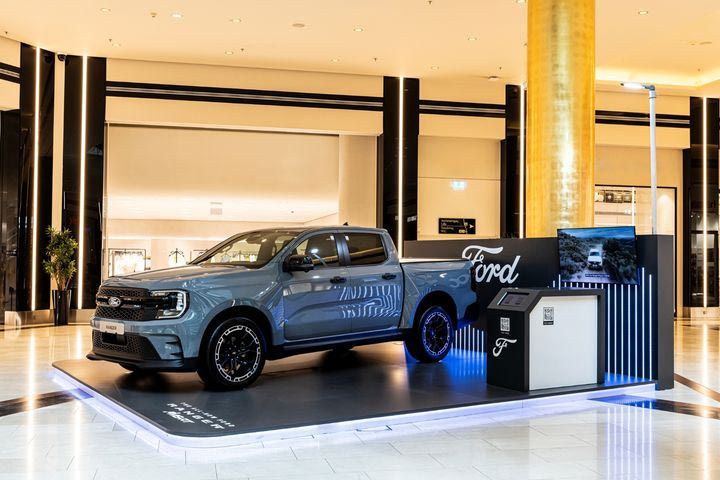 Ένας “χωμάτινος ήρωας” στο Golden Hall- Το Ford Ranger MS-RT προσελκύει τους φίλους της εκτός δρόμου δράσης