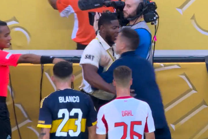 Παγκόσμιο Κύπελλο Συλλόγων: Βαριά καμπάνα σε Ερέρα, τιμωρία 4 αγωνιστικών για λεκτική επίθεση σε διαιτητή