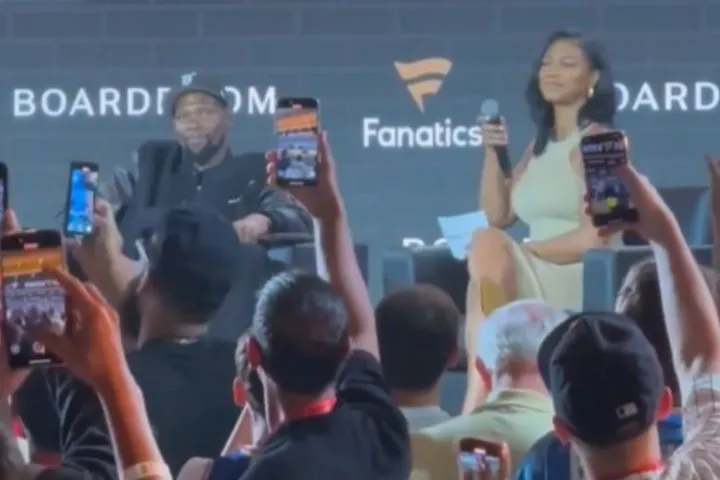 Τρομερό video: Η στιγμή που ο Κέβιν Ντουράντ έμαθε ότι οι Σανς τον αντάλλαξαν