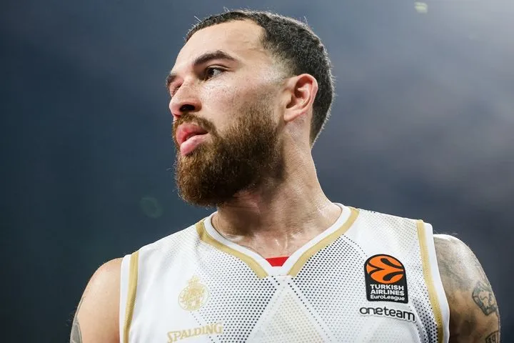 Η απάντηση του Μάικ Τζέιμς για το σερί της Μονακό μετά τον Σπανούλη