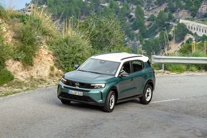 Στην Ελλάδα το νέο SUV της Opel: Ευρύχωρο, απολαυστικό και με super τιμή το νέο Frontera σε καλεί να το γνωρίσεις