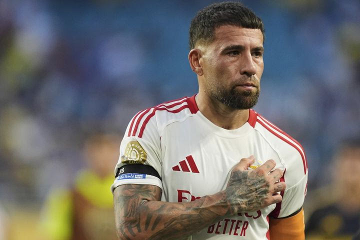 Μπόκα – Μπενφίκα: Ο Οταμέντι με έξυπνο ξεμαρκάρισμα και δυνατή κεφαλιά διαμόρφωσε το τελικό 2-2