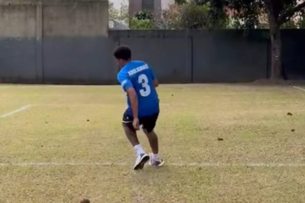 O Tάισον με φανέλα Κουλιεράκη