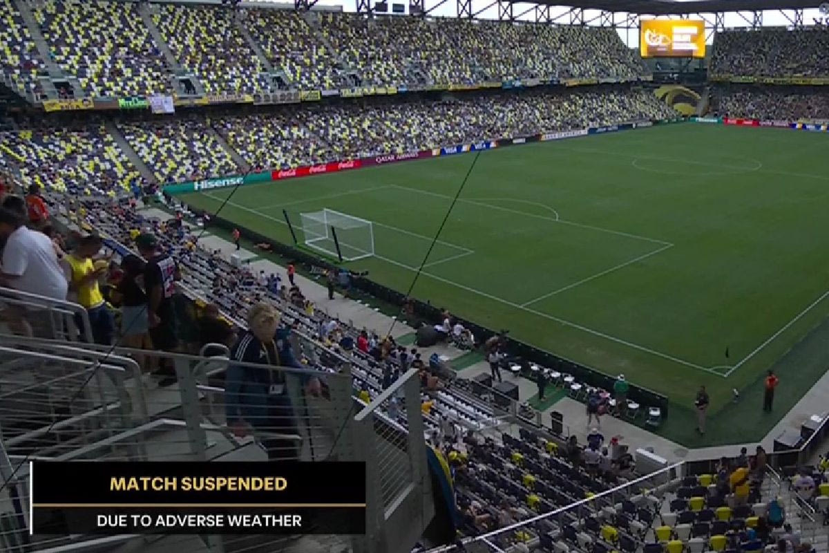 Διακοπή στο Οκλαντ - Μπόκα