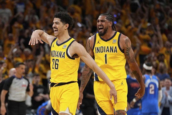 Ο Σέπαρντ με τον Τόπιν