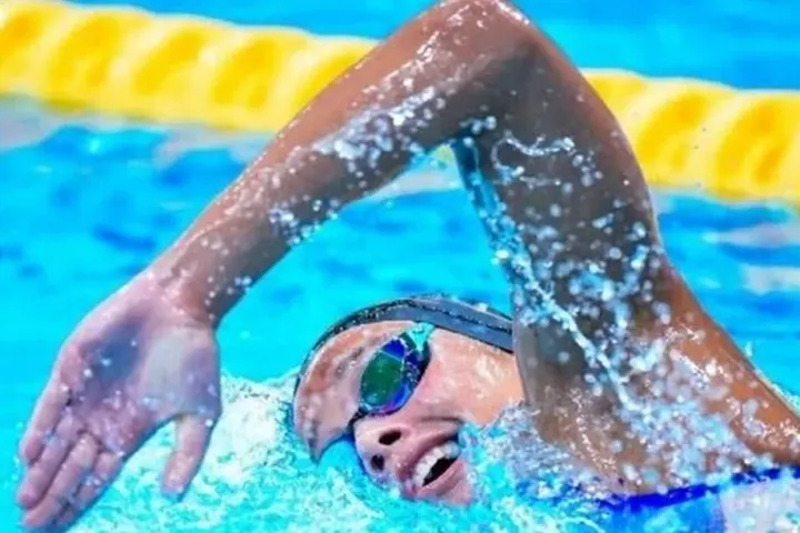 Χρυσή η Βασιλάκη: Πρωταθλήτρια Ευρώπης με Πανελλήνιο Ρεκόρ στα 1500μ. Ελεύθερο