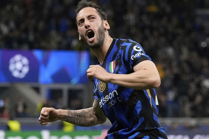 Γαλατάσαραϊ: Ονειρεύεται “κόλπο γκρόσο” με τον Τσαλχάνογλου