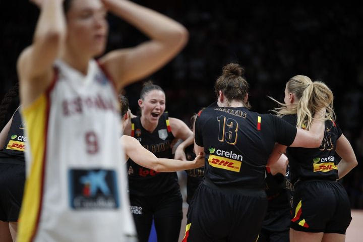EuroBasket Γυναικών, Ισπανία – Βέλγιο: Το συγκλονιστικό φινάλε στο ΣΕΦ για το back-to-back των Βελγίδων