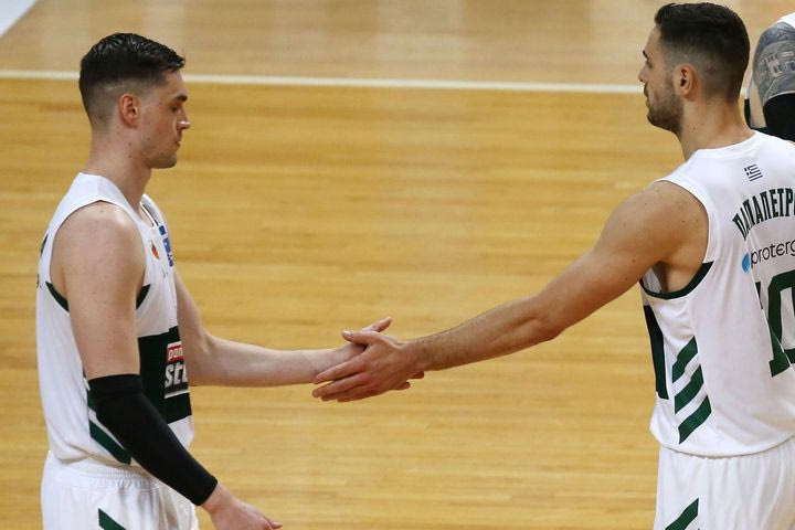 Χεζόνια για Παπαπέτρου: “Αδελφός και πάνω απ’ όλα Παναθηναϊκός μέχρι το κόκκαλο”