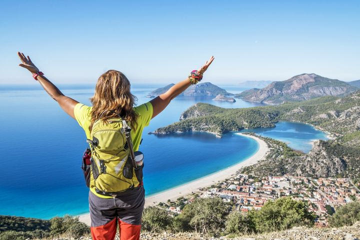 Αμοργός: Το νησί που περνάς φαράγγια, βουνοκορφές και τον εαυτό σου