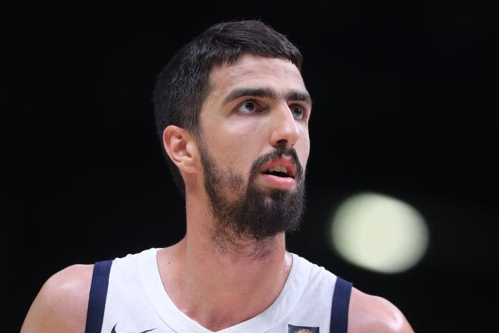 Ο Νίκος Χουγκάζ