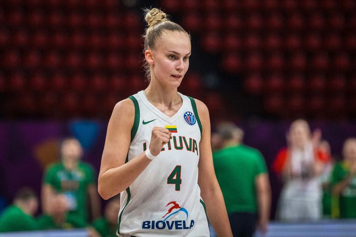 H Γιούστε Γιοτσίτε στο SPORT24: “Μόλις υπέγραψα στην Ισπανία, παίζω μπάσκετ για να είμαι πρότυπο για τα κορίτσια στη Λιθουανία”