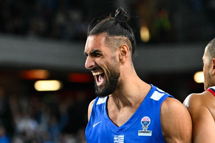 Μάχη Ολυμπιακού – Παναθηναϊκού για την απόκτηση του Καραγιαννίδη, προβάδισμα οι πράσινοι