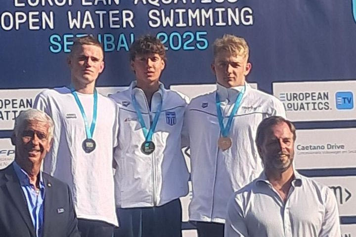 Ευρωπαϊκό Πρωτάθλημα Εφήβων: Πρωταθλητής Ευρώπης στη Μαραθώνια Κολύμβηση ο Κωνσταντής Χουρδάκης