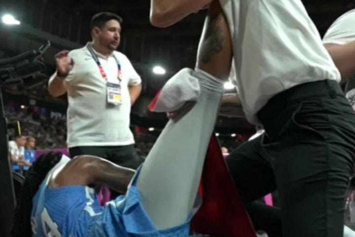 EuroBasket Women’s 2025: Ανησυχία για Παρκς, αποχώρησε με ενοχλήσεις